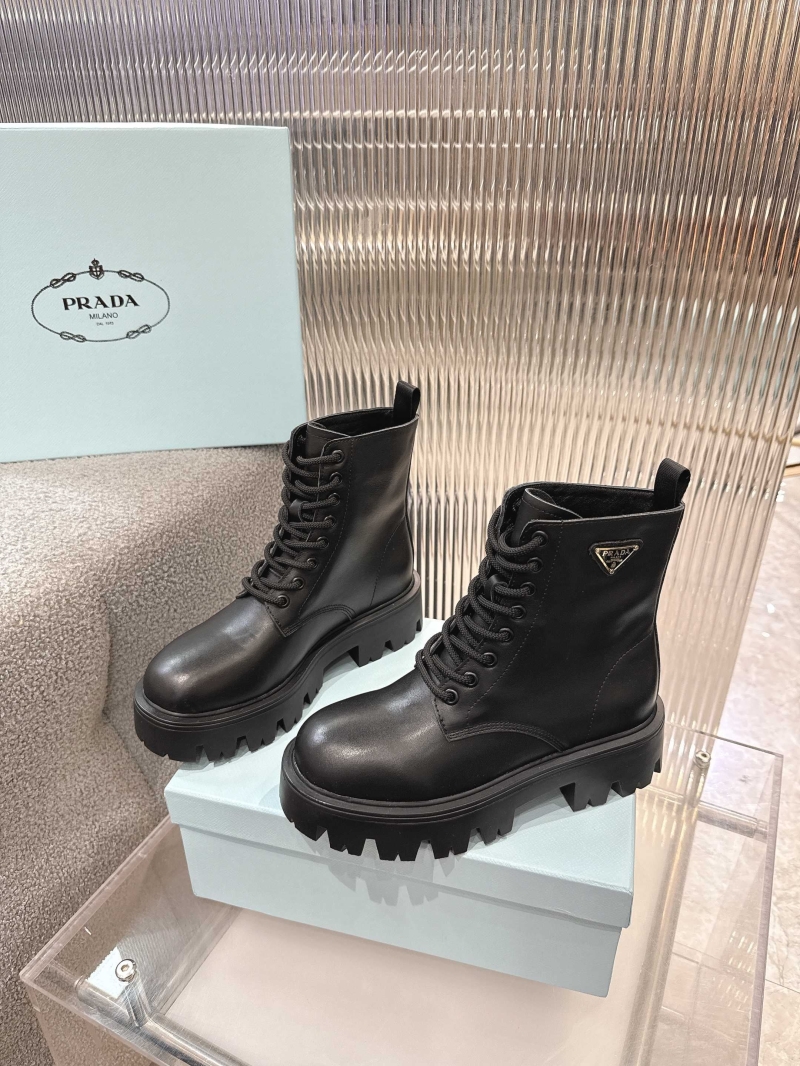 Pra*a boots